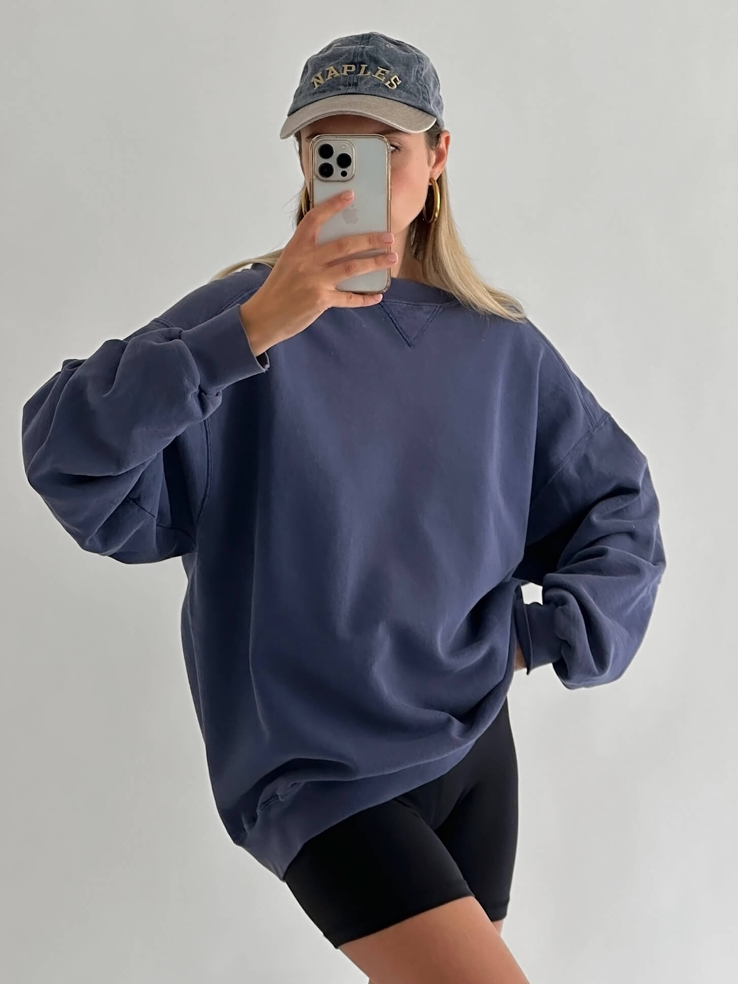 Vintage Russel Athletic Faded Periwinkle Blank Sweatshirt | XL