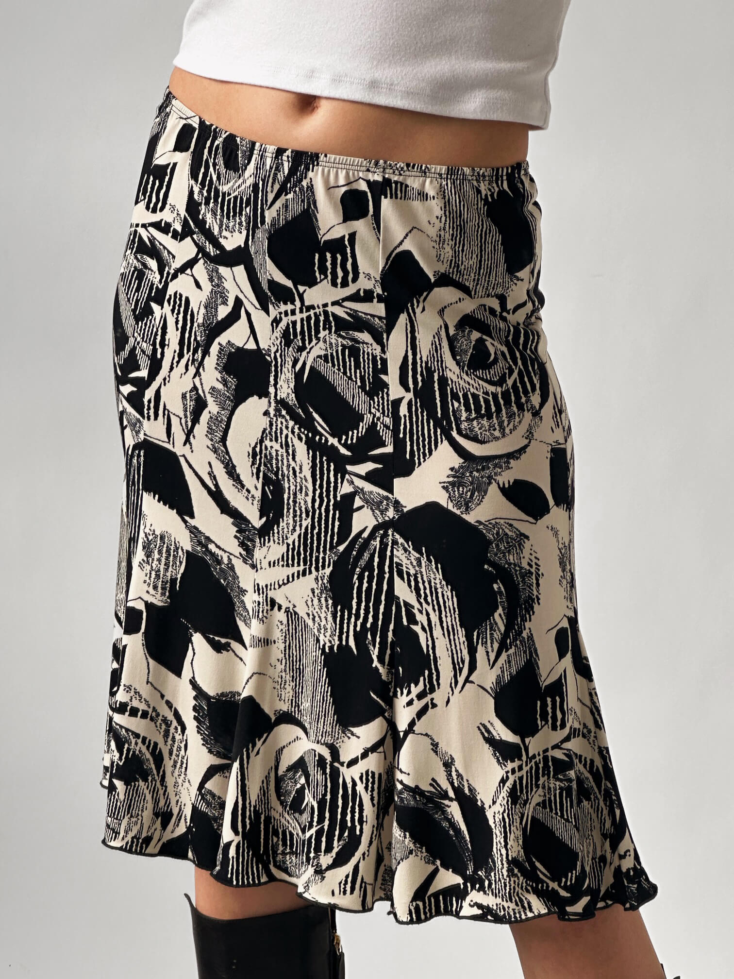Vintage Abstract Rose Printed Skirt | S/M