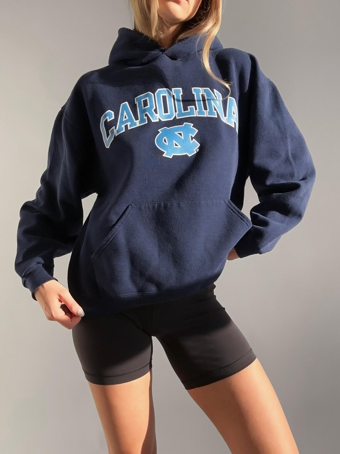 Vintage UNIVERSITY OF NORTH CAROLINA Hoodie | M