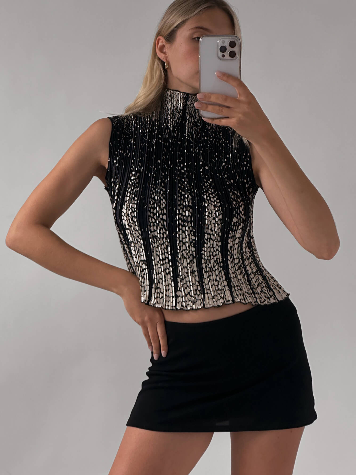 Vintage Plisse Pleated Sleeveless Top | M
