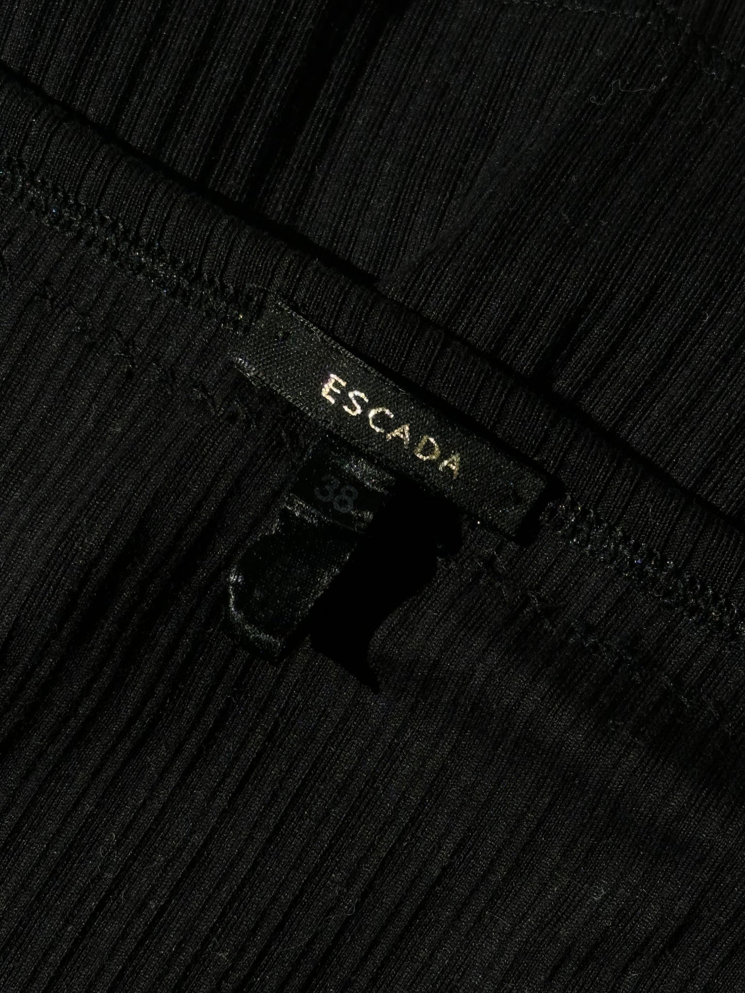 Vintage ESCADA Crystal Ribbed Knit Singlet | M/L