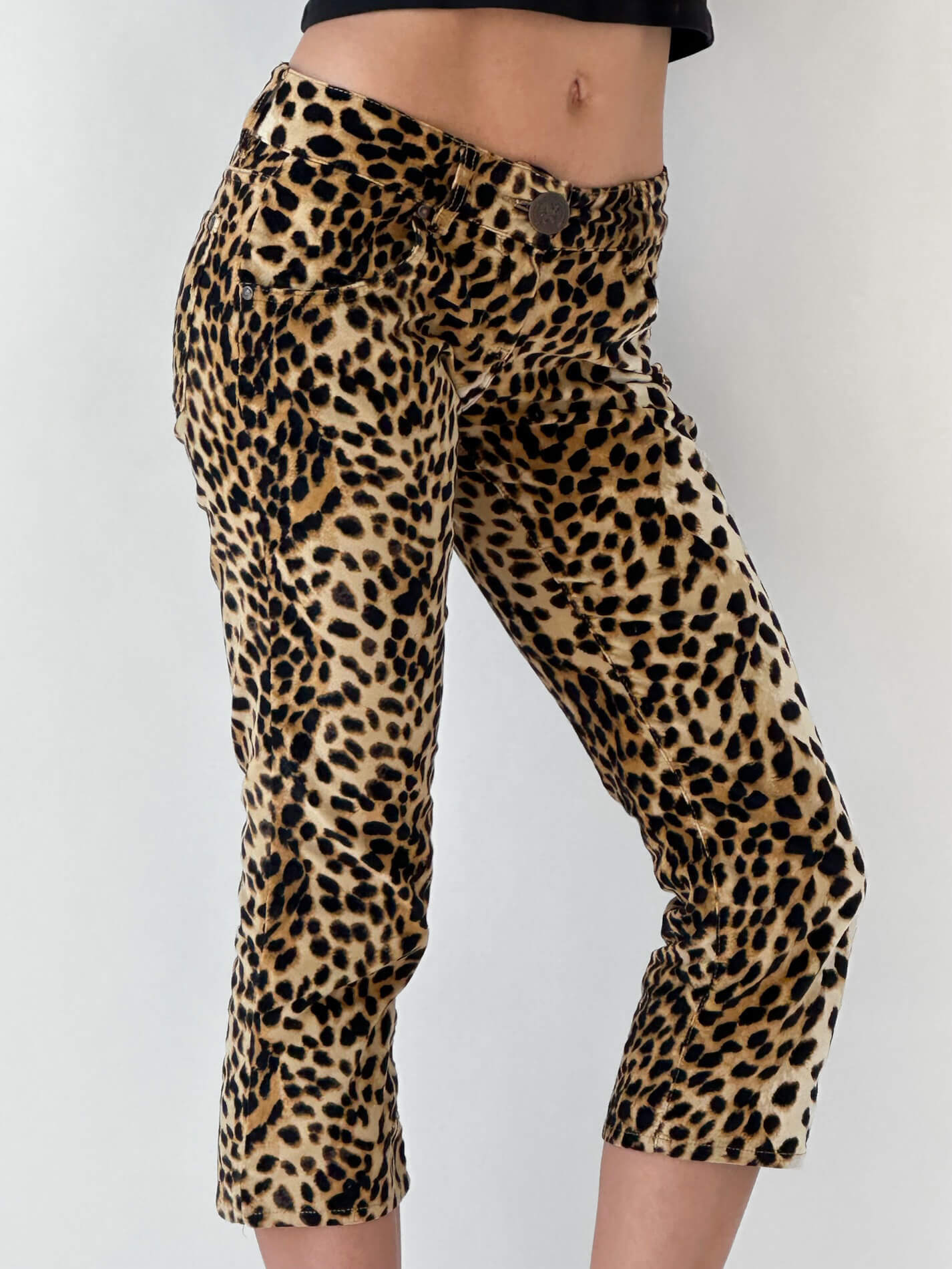Vintage 2004 TOMMY JEANS Velour Leopard Capris | 3/XS