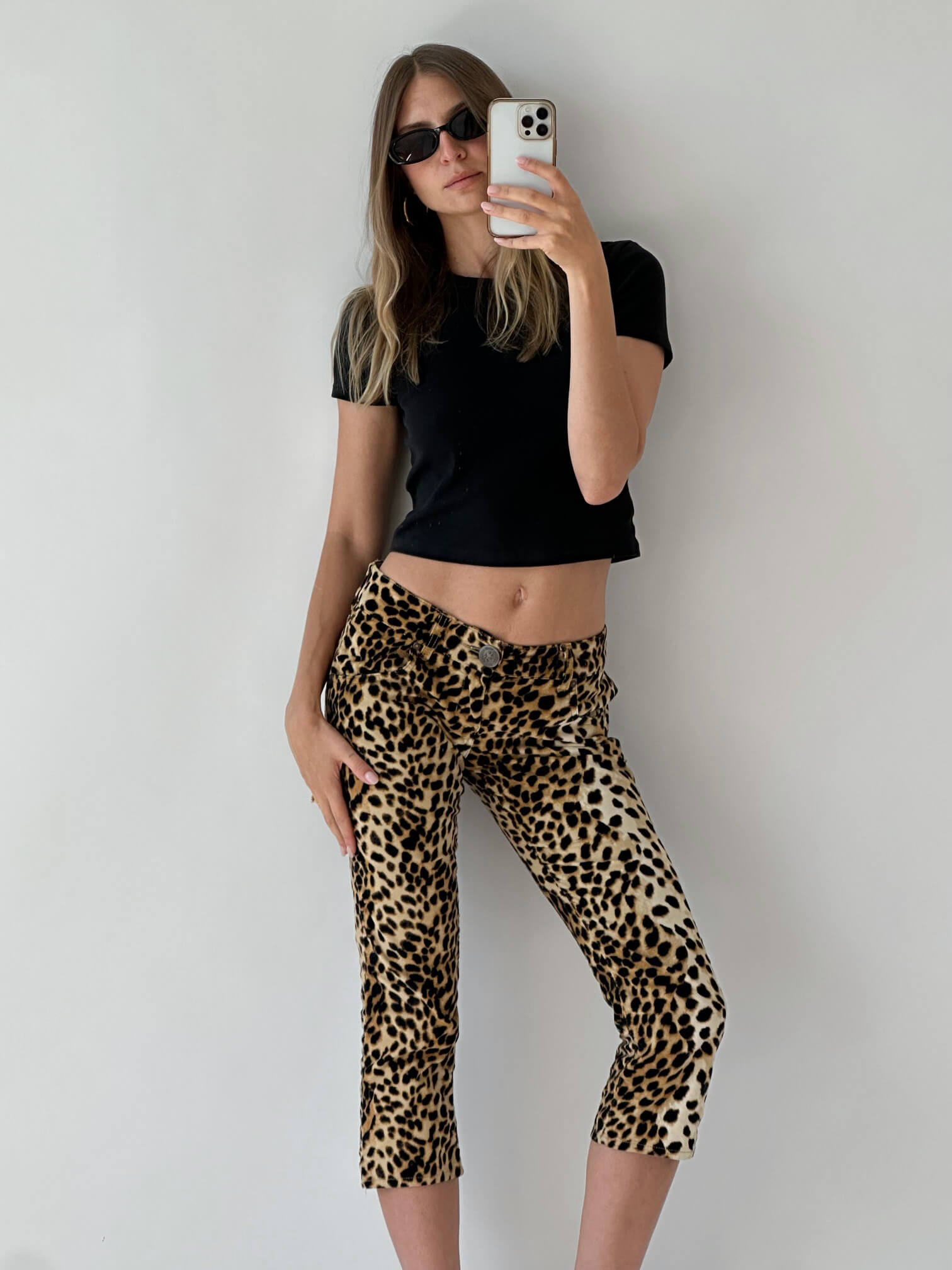 Vintage 2004 TOMMY JEANS Velour Leopard Capris | 3/XS