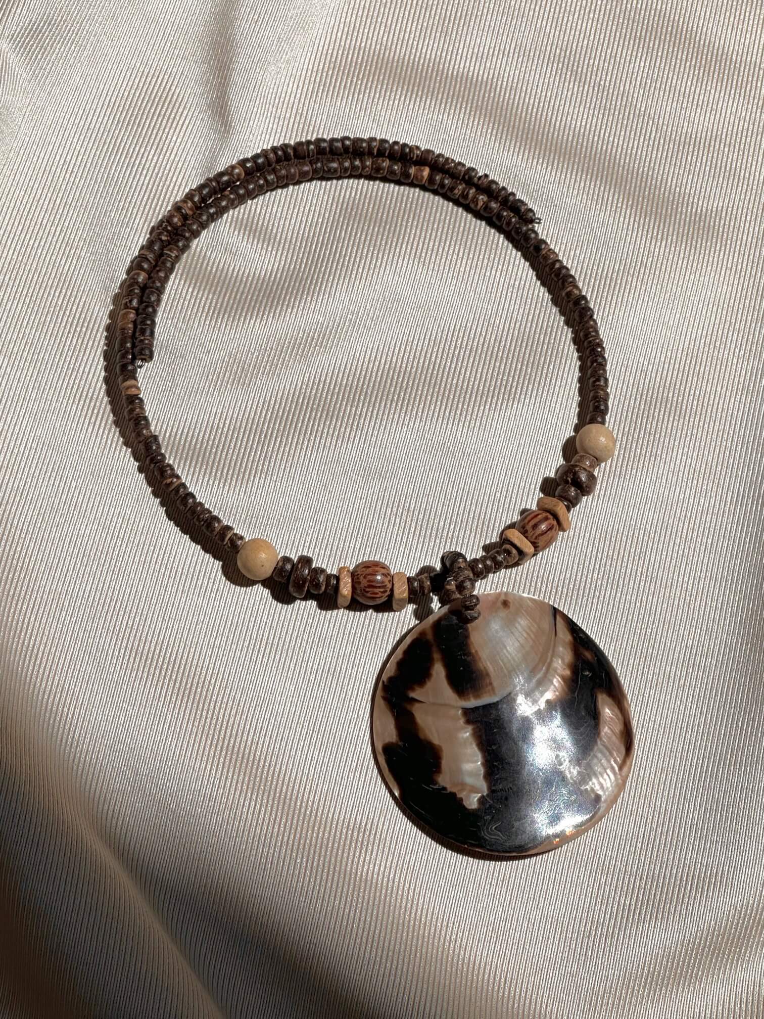 Vintage Seashell Medallion Beaded Choker