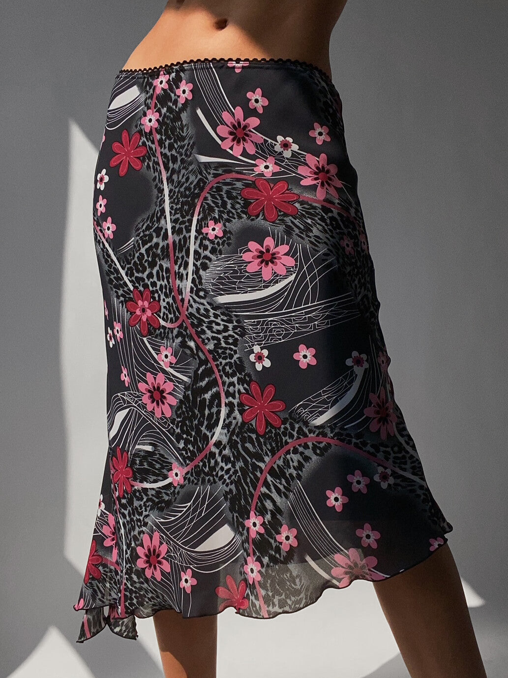 Vintage Y2K Floral Printed Midi Skirt | M/L