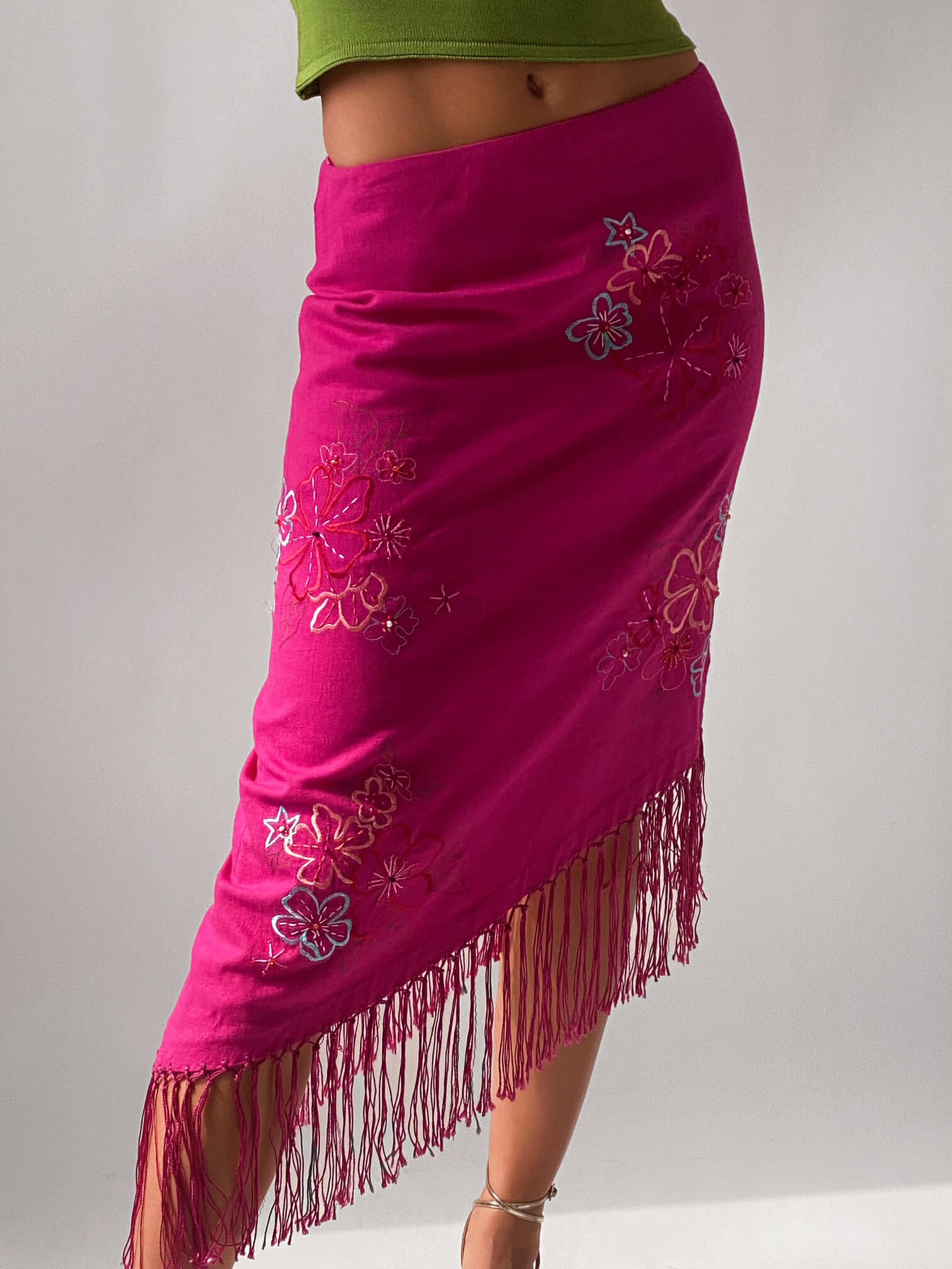 Vintage Embroidered Linen Tassel Skirt | S/M