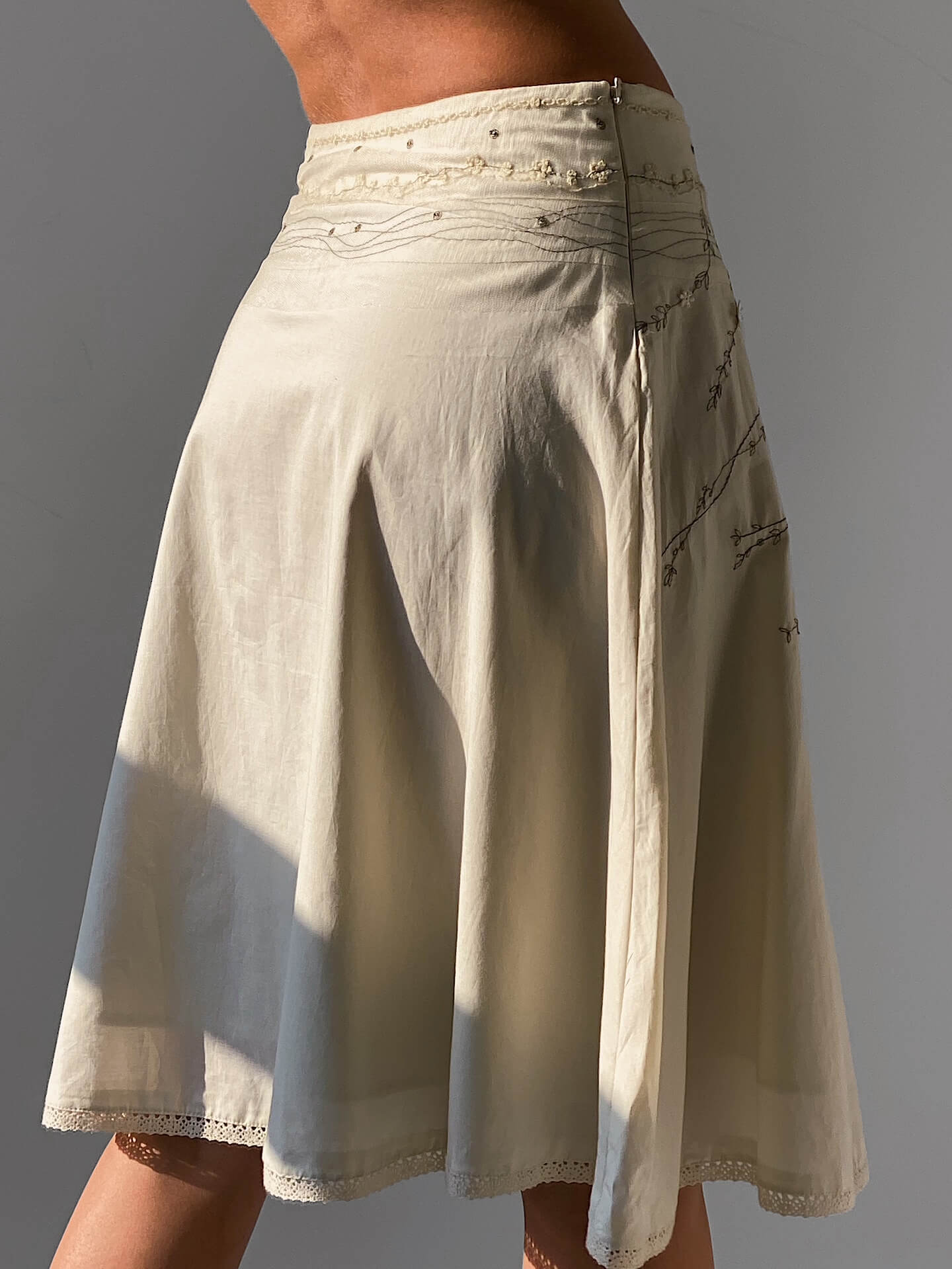 Vintage Embroidered Flared Cotton Skirt | XS/S