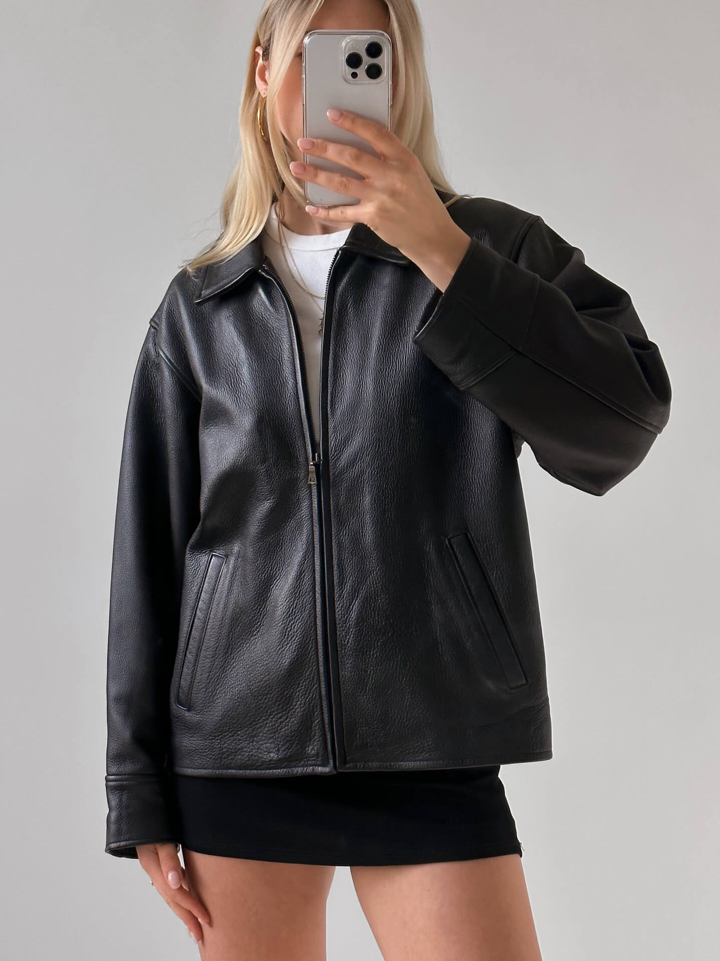 Vintage Eddie Bauer Oversized Straight Fit Leather Jacket | XS-L
