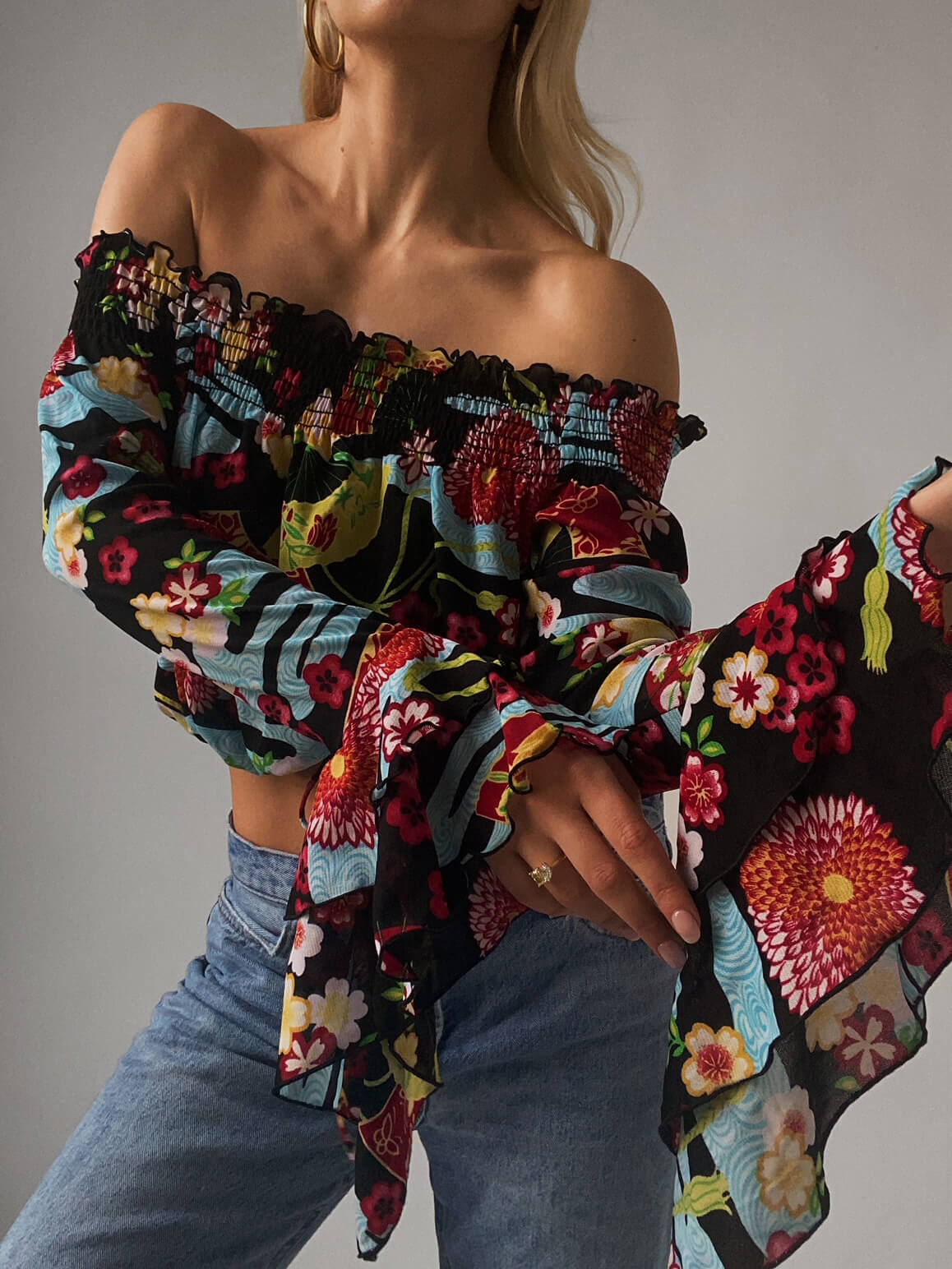 Vintage Off-Shoulder Blossom Mesh Top | M/L