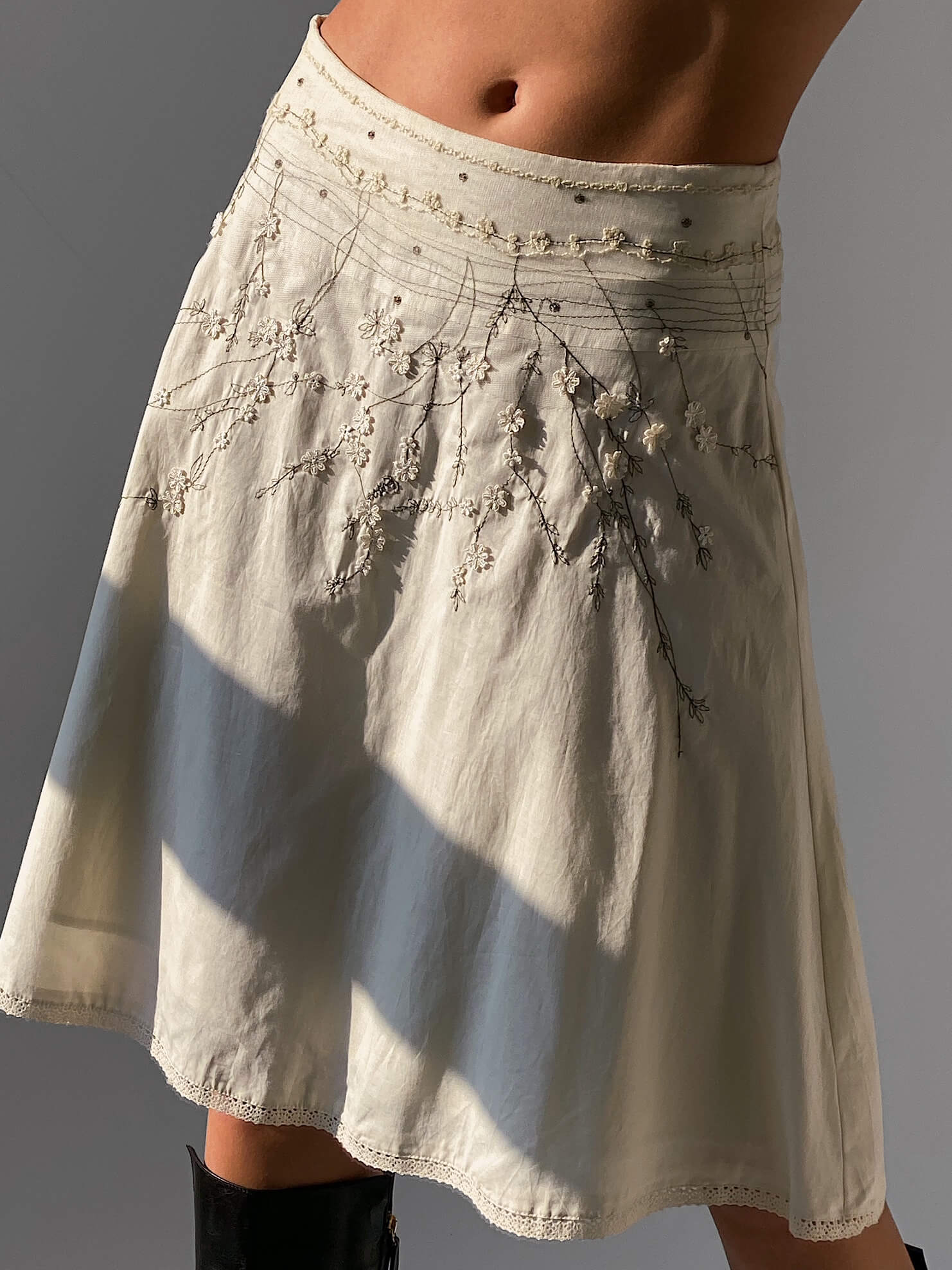 Vintage Embroidered Flared Cotton Skirt | XS/S