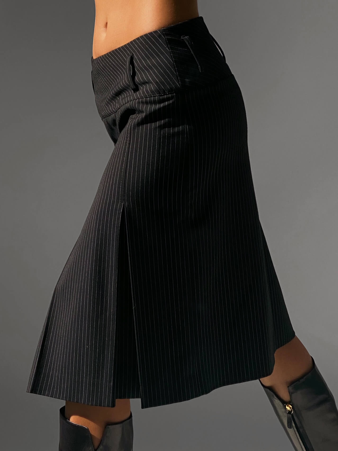 Vintage ESPRIT Pleated Pinstripe Midi Skirt | S