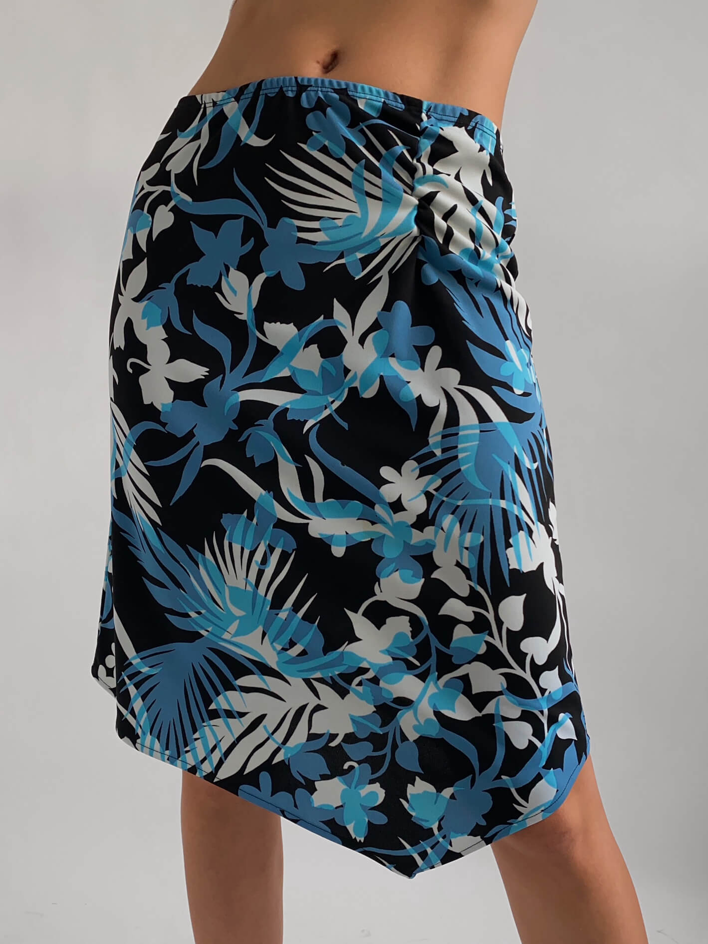 Vintage BCBG MAXAZRIA Tropical Midi Skirt | S