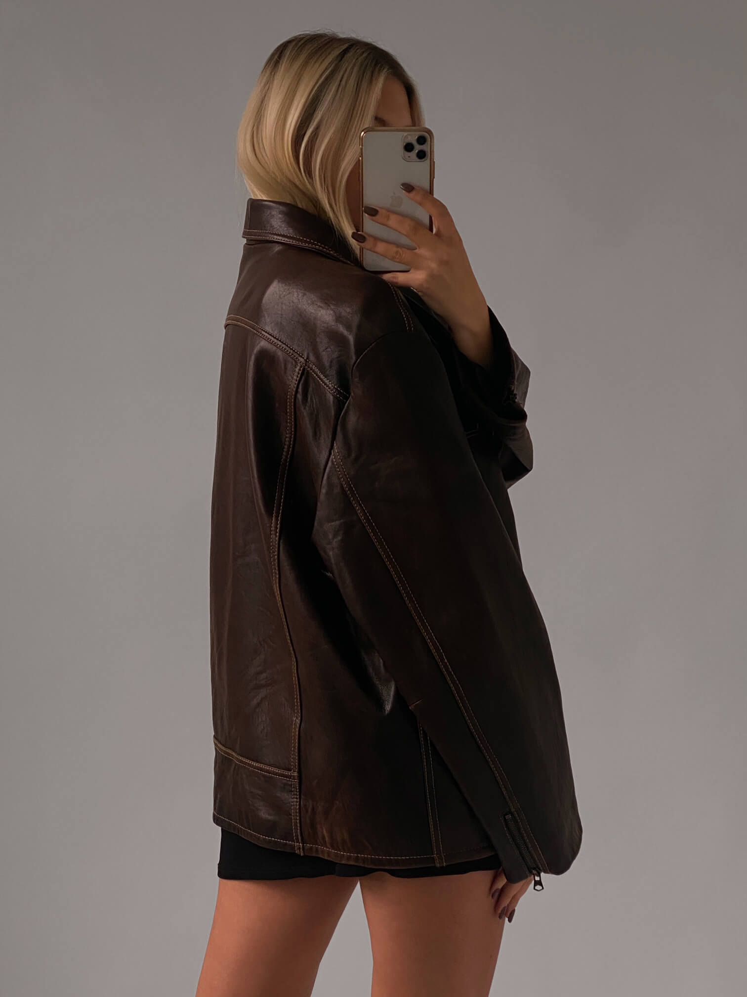 Vintage GUESS Oversized Chocolate Leather Jacket| XS-XL
