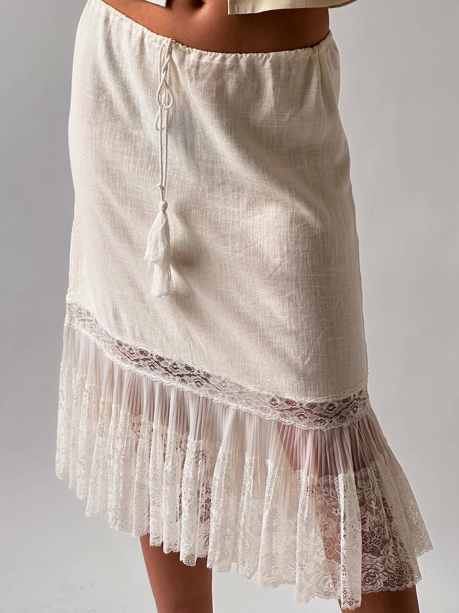 Vintage Linen Blend Lace Skirt | S/M