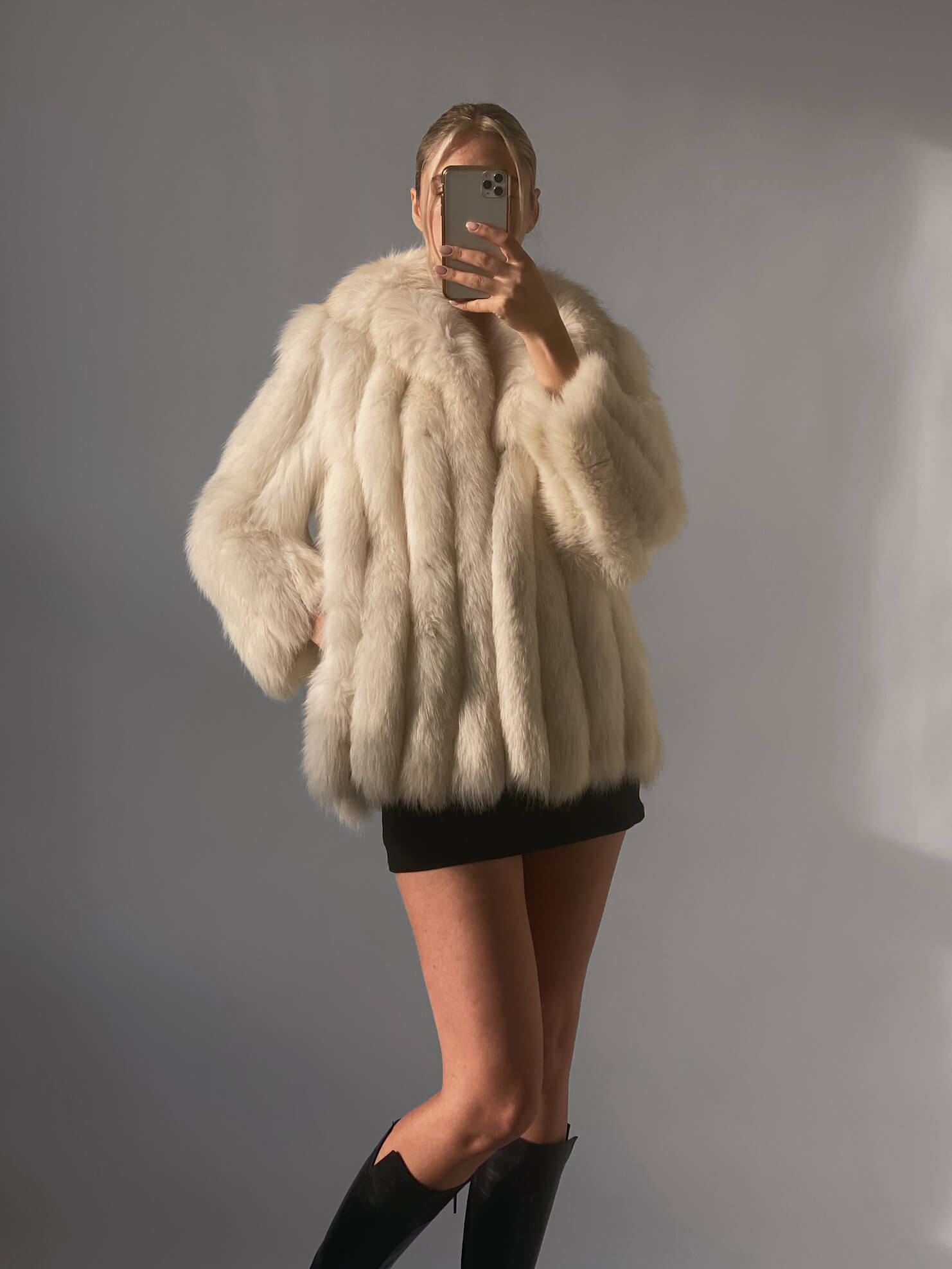 Vintage Snow White Fur Coat | XS-M