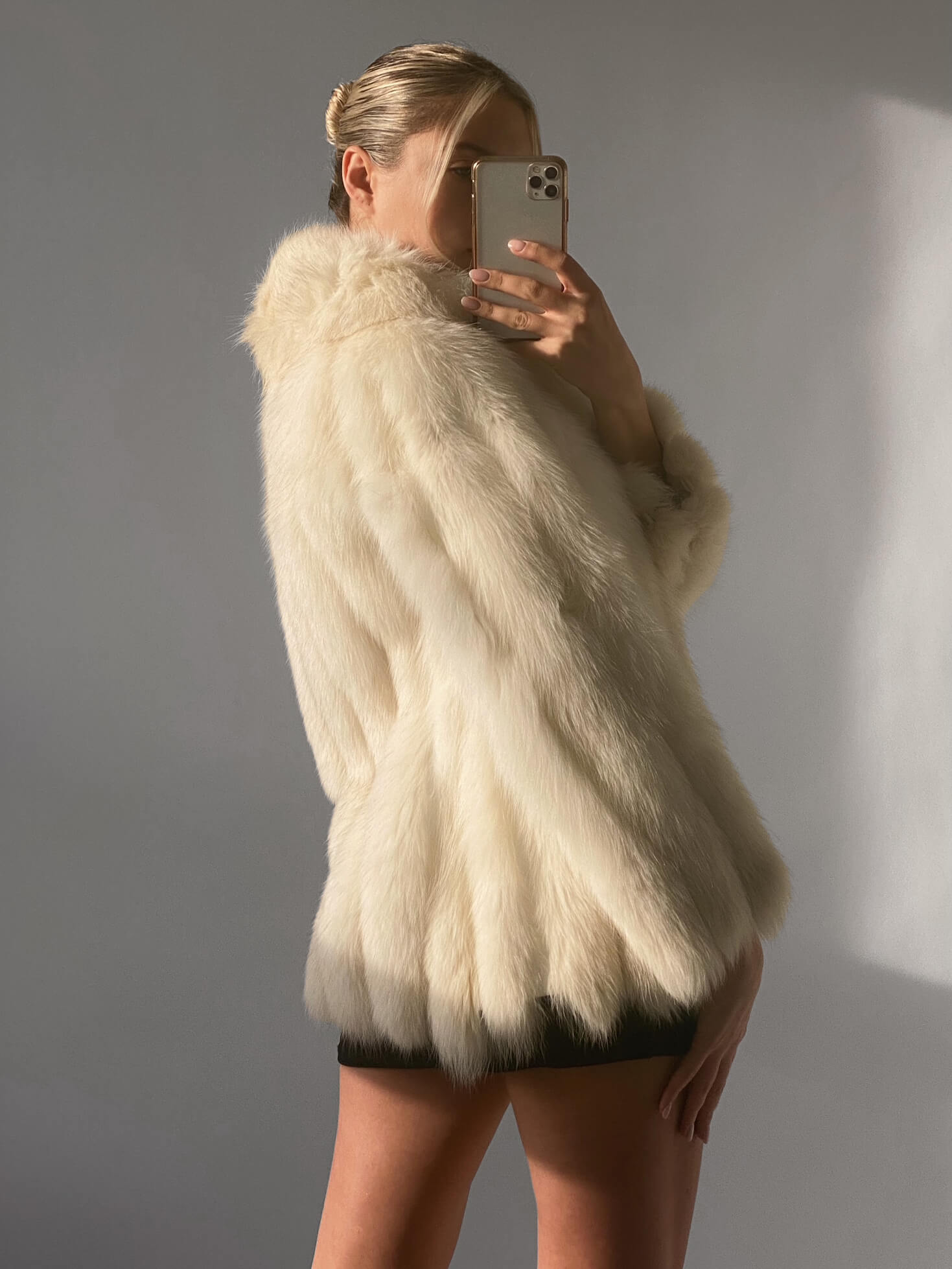 Vintage Snow White Fur Coat | XS-M